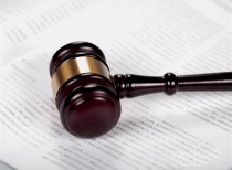 涉嫌信息披露违法违规 两家公司同日被立案！